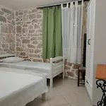 Barbarosa Sveti Filip i Jakov